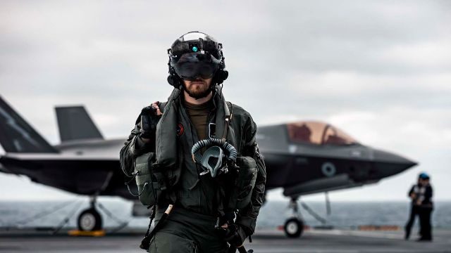 The Worlds Most Advanced Fighter Jet (The F-35 Lightning ii)